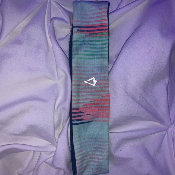 Ivviva Lululemon Reversible Headband - Picture 1 of 2